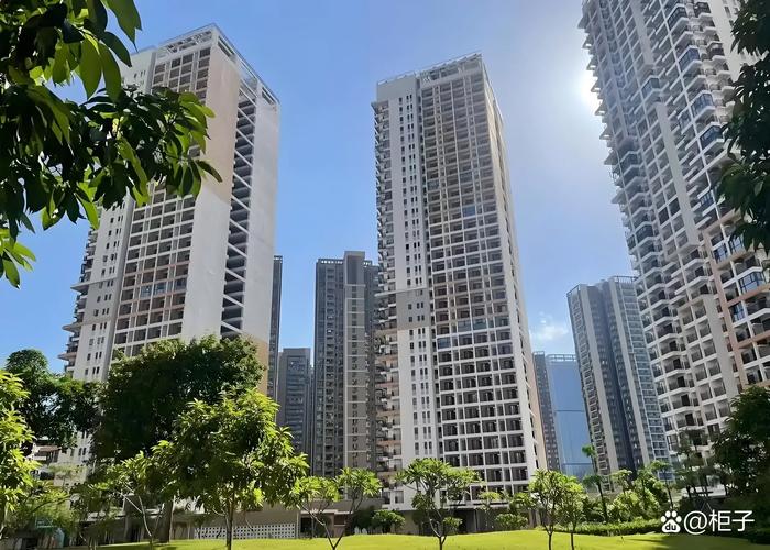 光明房價跌入“2字頭” 商品房與統建樓的分化與反思